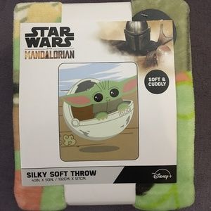 Baby Yoda (Grogu) Blanket